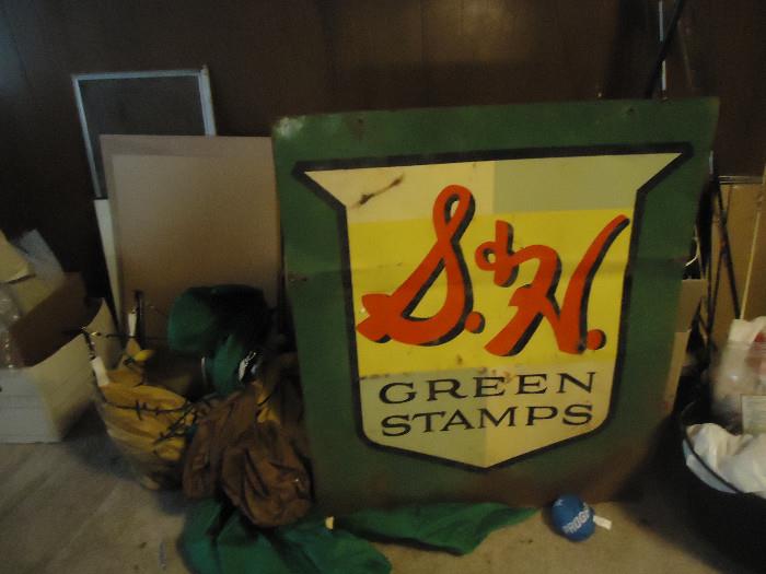 Estate Sale by Bobbi in Overland Park, KS starts on 5/5/2016