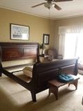 King size sleigh bed, bench