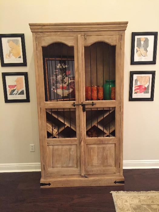 Solid wood wine cabinet