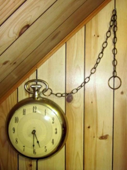 Anyone need a monster sized pocket watch?  Here is a Spartus wall clock on swag chain!