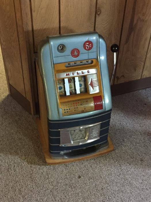 WORKING CONDITION Vintage Mills Bell 1940's or 59's 5cent slot machine. Priced at $700. Firm price on this item. 