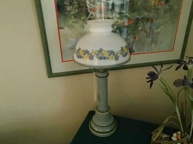 Table lamp (one of a pair)