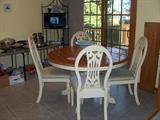 Kitchen Table with 4 Chairs