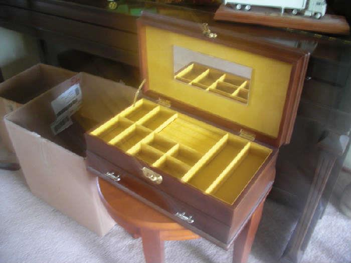 One of several vintage jewelry boxes