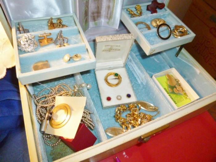 LOTS of Estate Jewelry (Both Fine & Costume)