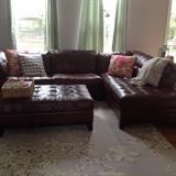 Sectional Couch w/ottoman