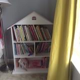 girls bookcase
