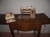 The Quilter's Dream!
Singer Model 401A "Slant-O-Matic"