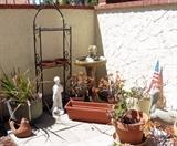 Garden statues, pots, birdbath