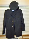 Small Office---Army uniform w/hat