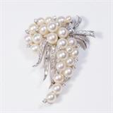 Lot #1158 14K Gold, Diamond, Pearl Brooch