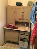 Hoosier cabinet with sifter intact