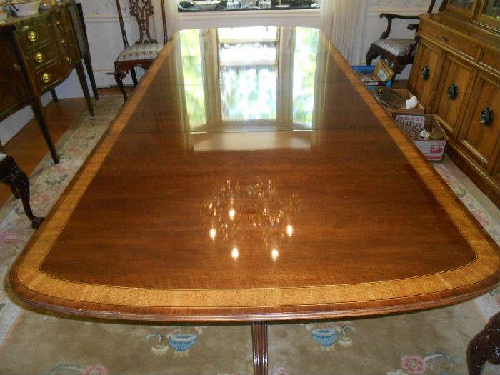 Lovely henredon round dining table Packed Sale Henredon Victorian Primitives Off Starts On 5 14 2016