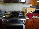 pots and pans, deep fat fryer, casserole carrier