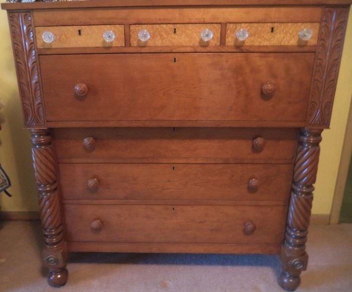 Early 19th c. 7 Drawer Dresser - Birdseye, Acanthus Leaf, Turned Pilasters