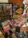 LOTS OF METAL SIGNS 