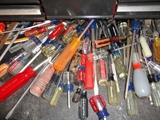 TONS OF SCREW DRIVERS