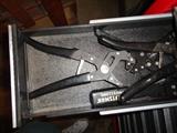 CRAFTSMAN PLIERS