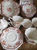 Oriental motif china set
