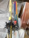 Salomon skis 