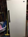 Whirlpool freezer excellent condition has keys