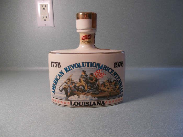 EARLY TIMES Decanter "American Bicentennial 1776-1976 - LOUISIANA (on front); Description of the Decanter depicted (on back) - 8.5" tall - empty!!