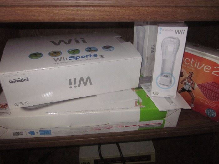 Wii, Wii accessories 