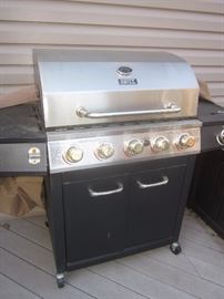 Gas Grill, 1 year old 