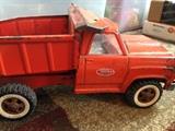 Vintage metal Tonka truck