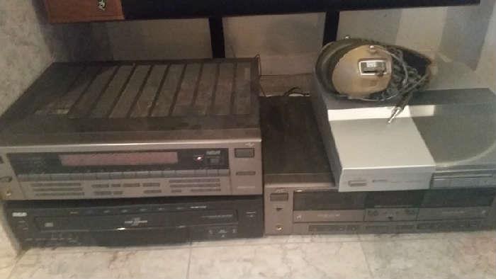 stereos cd players
