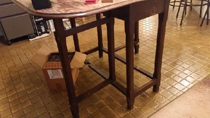 cool old folding table