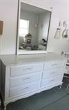 1FURNITUREWhiteDresserwMirror
