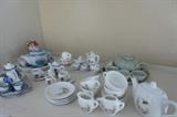 ACCESSORIESMiniatureTeaSets