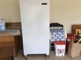 SMALL REFRIGERATOR 