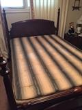Vintage Mahagony Bed with mattress and box springs