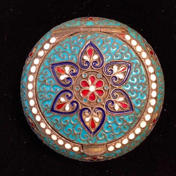 Russian Cloisonné Enamel Pill Box. Moscow, 1894