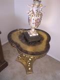 Capodimonte lamps 
Gold ornate Tri table