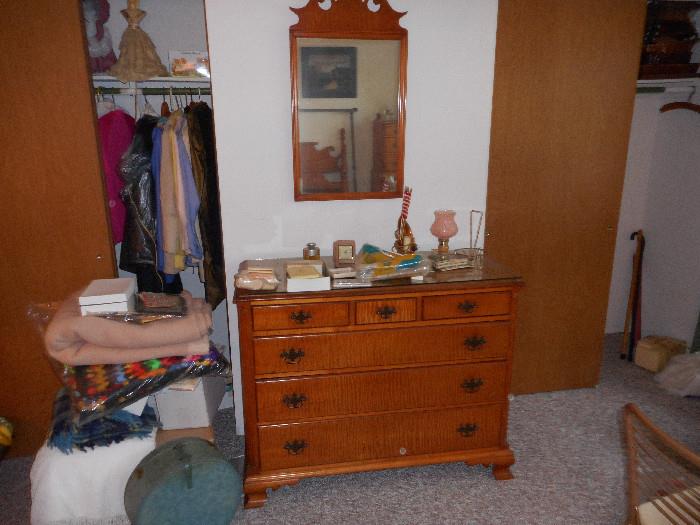 Vintage maple bedroom set