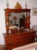 more vintage bedroom furniture