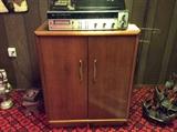 Stereo cabinet, turntable