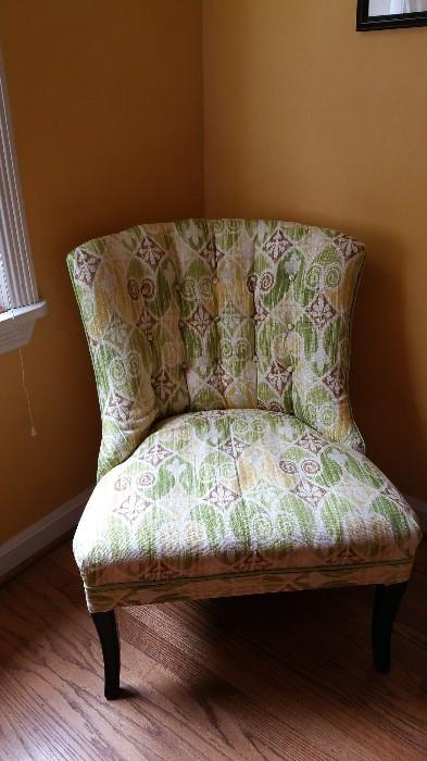 cute side chair.....better or worse without creepy doll?  hmmmmm....you decide...