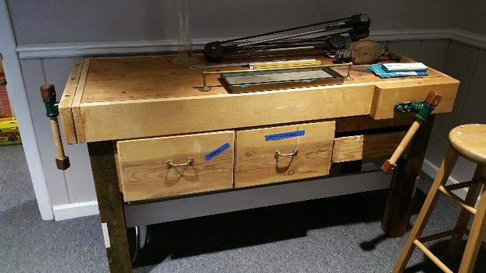 Ta DA --- fabulous workbench with 2 built in vises and three drawers - very nice