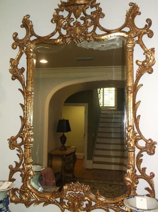 Gorgeous fancy mirror