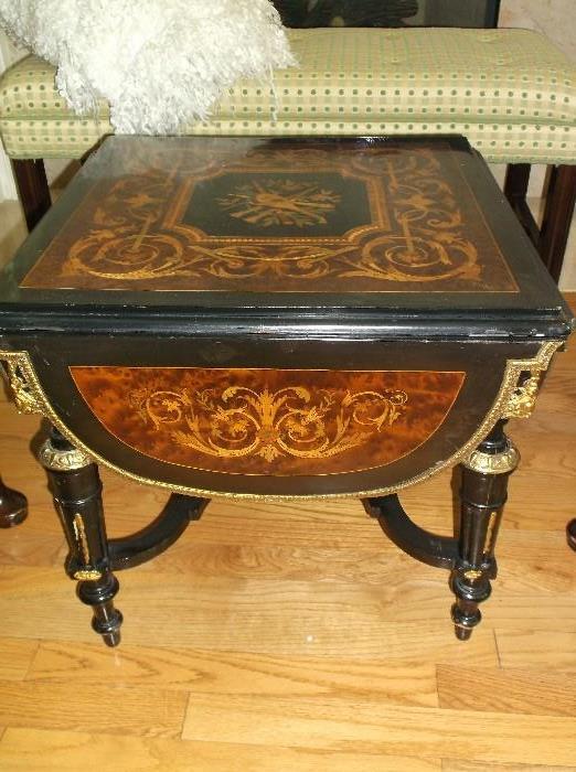 Small marquetry drop leaf table w/boulle work