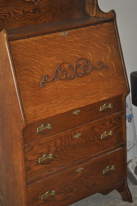 OAK DROP FRONT DESK