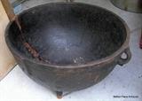 Large Cast iron Pot