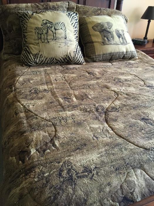Queen animal print comforter and pillows