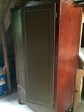 Vtg Wardrobe