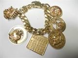 Large Vintage 14k Gold charm bracelet. Starts as just weight value. 