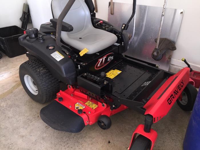 Like New Gravely ZT 42XL Mower - Less than 2 years old with 27 hours on it mowing a small residential yard.  21.5 HP motor, 42" 3 Blade Commercial Deck.  

